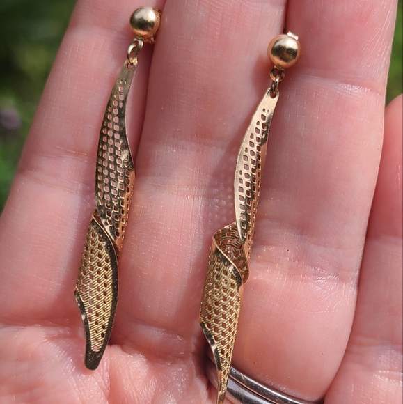 14kt gold dangle chandelier earrings